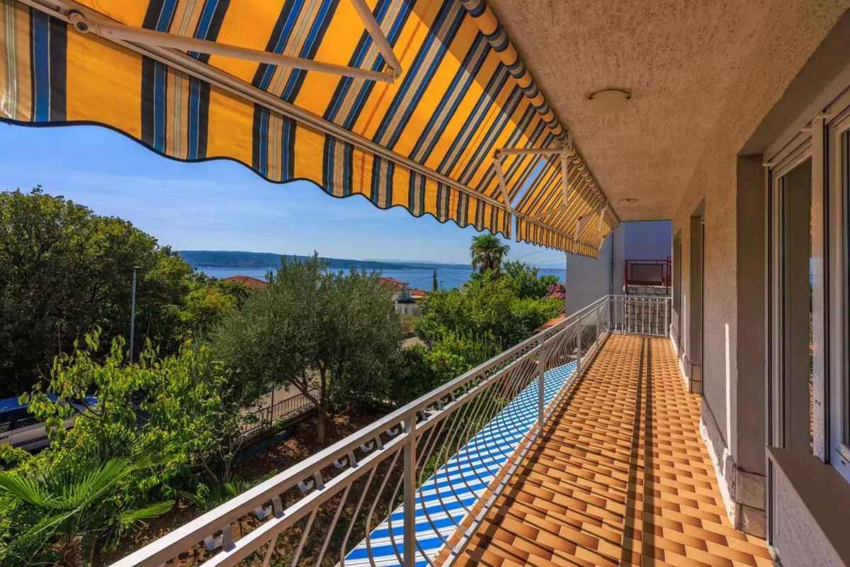 Four-Bedroom Apartment In Crikvenica II Exterior photo