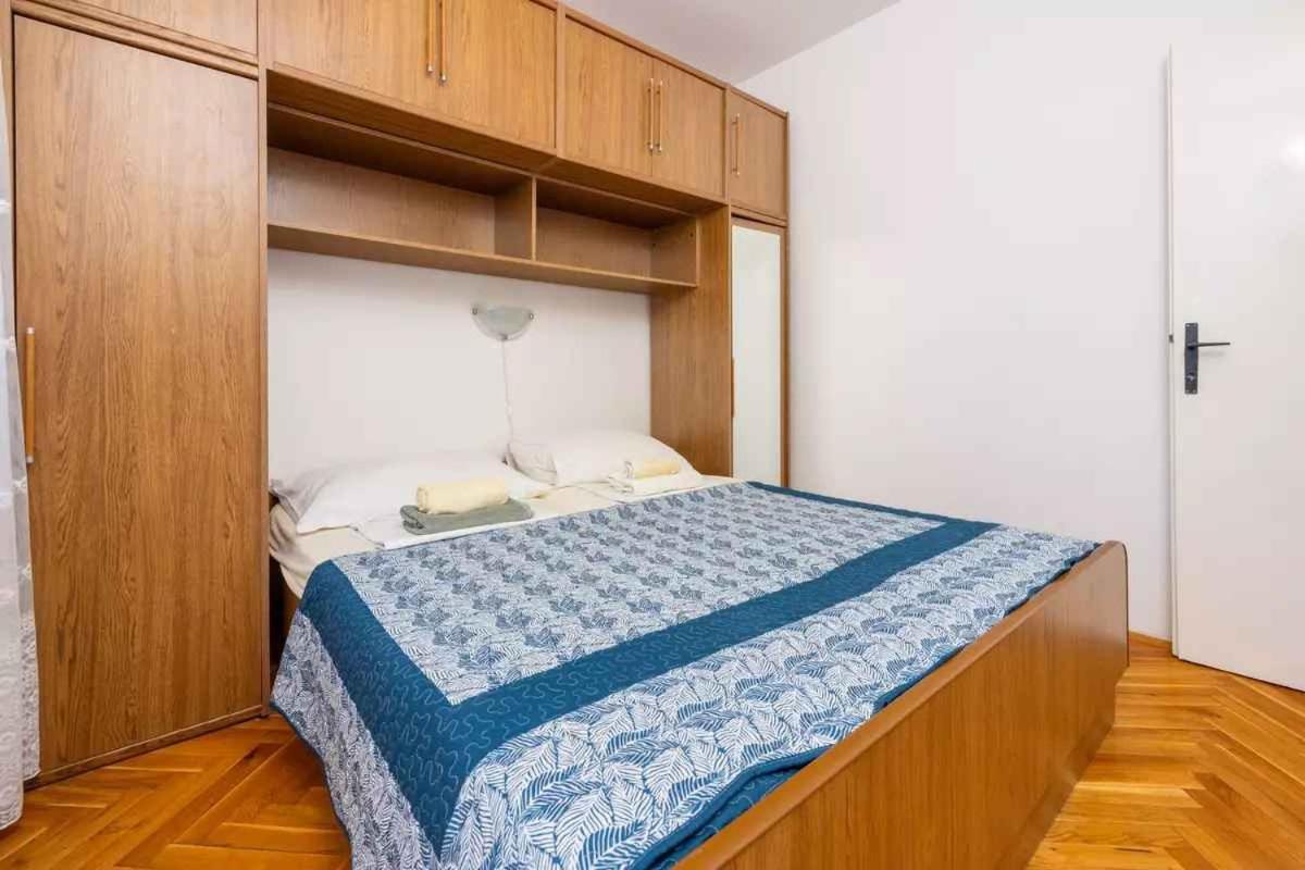 Four-Bedroom Apartment In Crikvenica II Exterior photo